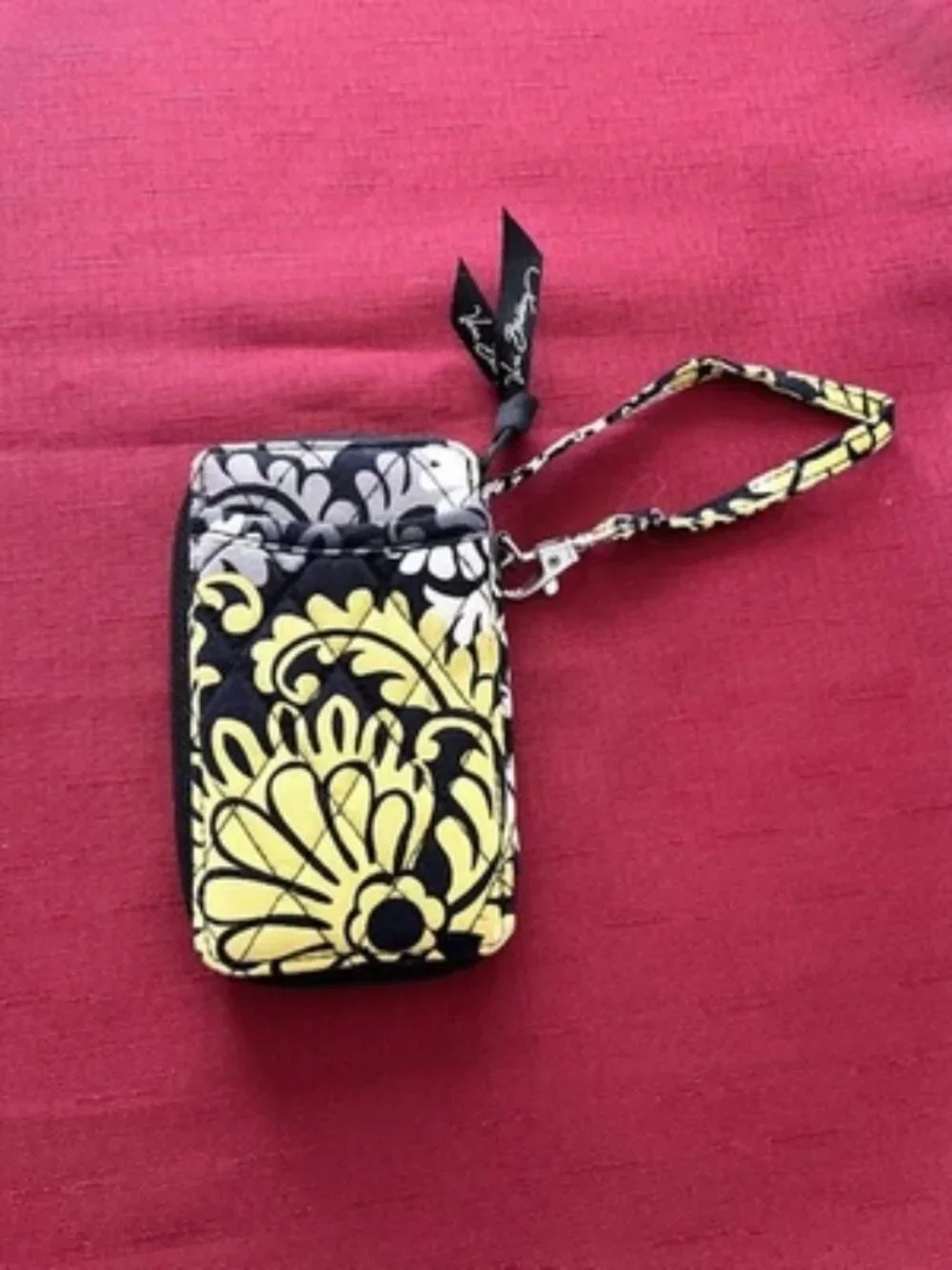 Vera Bradley Black Yellow Baroque Pattern All In One Zip Around Wristlet Wallet - Picture 2 of 3